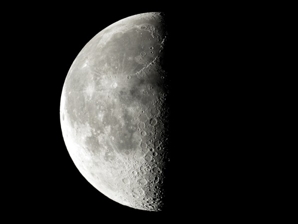 Lune - AstroQueyras - Flat field camera 180 / 760